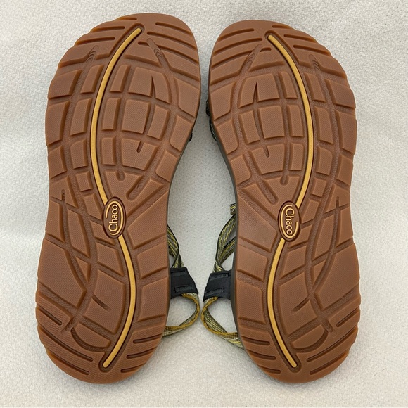 Chaco Zx/2 Classic Outdoor Adjustable Straps Toe Loop Sandal in Gold Size 9 - Picture 10 of 11